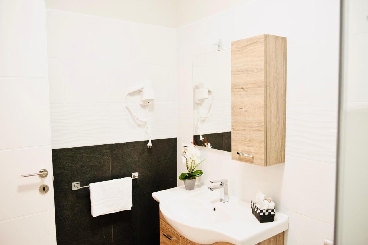 Ottaviano B&B ภายนอก รูปภาพ